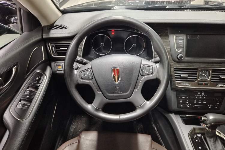 Used Hongqi H7 2019 2.0T Elite Edition Interior 6
