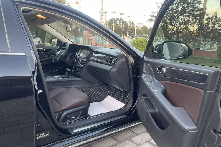 Used Hongqi H7 2019 2.0T Flagship Edition Interior 9
