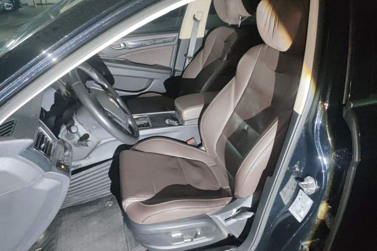 Used Hongqi H7 2019 2.0T Elite Edition Left Front Seat