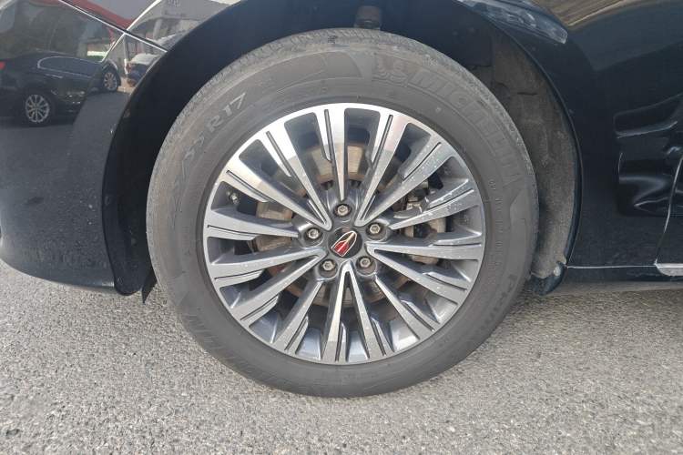 Used Hongqi H7 2019 1.8T Comfort Edition Left Front Wheel Hub