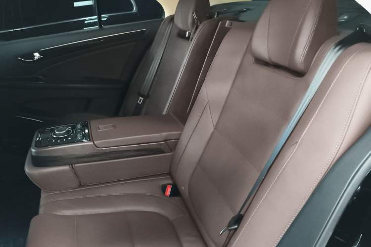 Used Hongqi H7 2019 2.0T Elite Edition Left Rear Seat