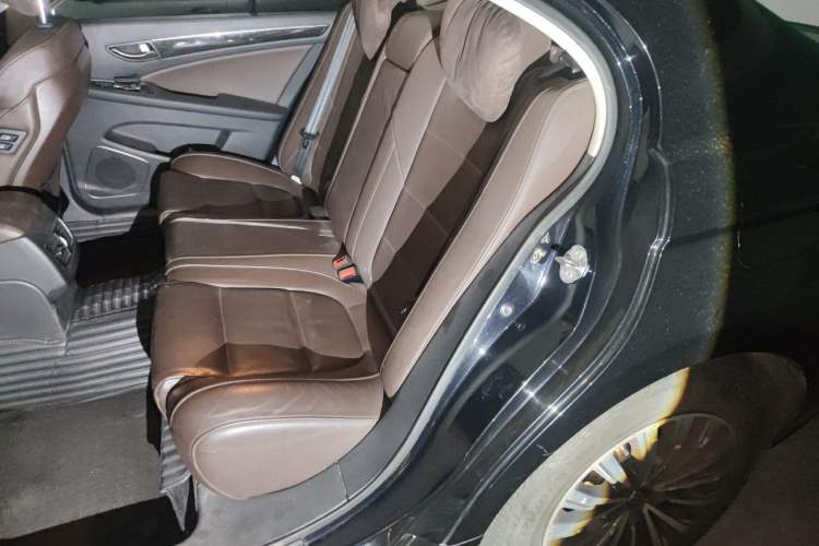 Used Hongqi H7 2019 2.0T Elite Edition Left Rear Seat