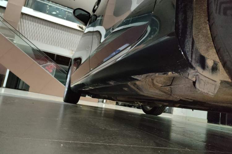 Used Hongqi H7 2019 3.0L Prestige Edition Left Side Sill