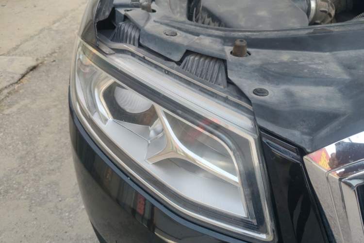 Used Hongqi H7 2019 1.8T Comfort Edition Right Front Headlight
