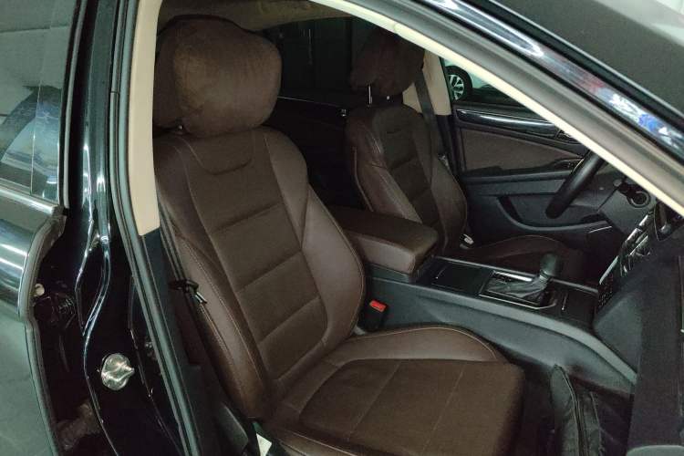 Used Hongqi H7 2019 3.0L Prestige Edition Right Front Seat