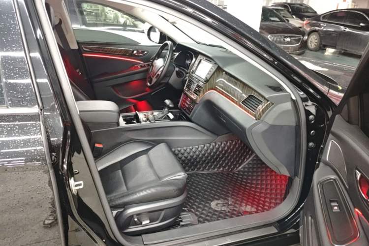 Used Hongqi H7 2019 1.8T Comfort Edition Right Front Seat