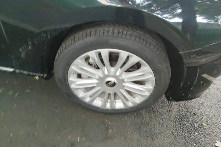 Used Hongqi H7 2019 3.0L Prestige Edition Right Front Wheel Hub
