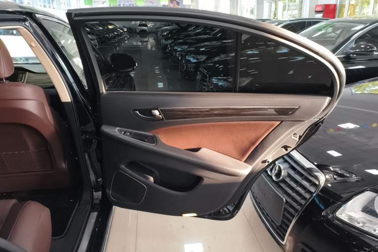 Used Hongqi H7 2019 2.0T Elite Edition Right Rear Door Interior
