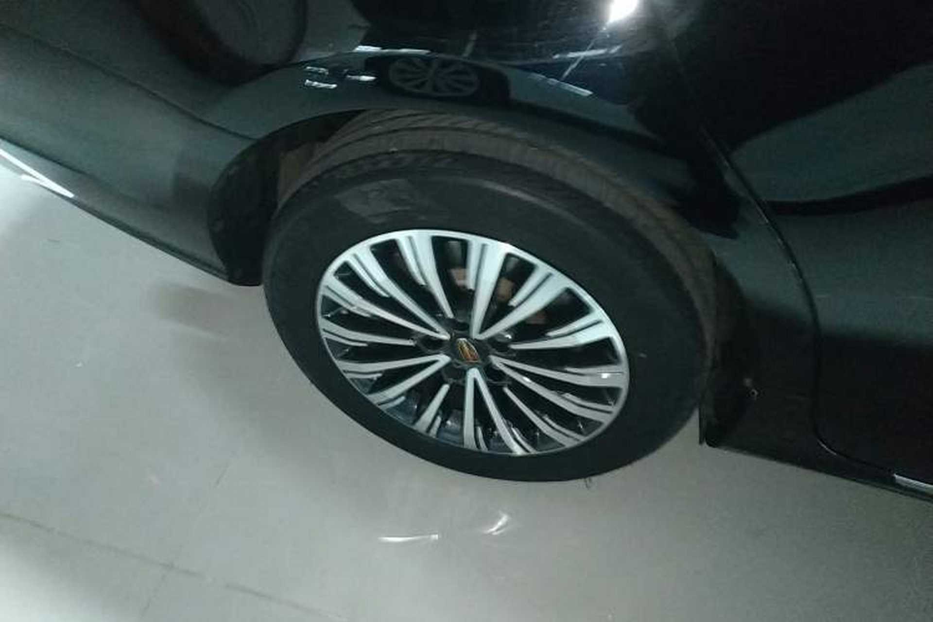 Used Hongqi H7 2019 2.0T Elite Edition Right Rear Wheel Hub