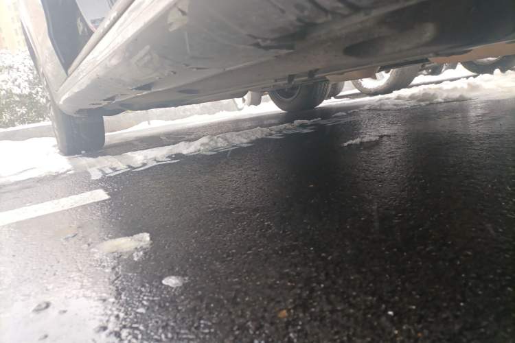 Used Hongqi H7 2019 1.8T Comfort Edition Right Side Sill