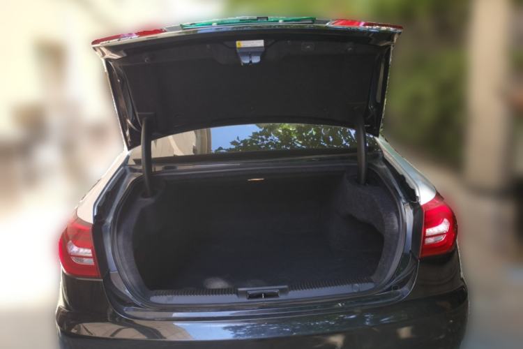 Used Hongqi H7 2019 3.0L Prestige Edition Trunk