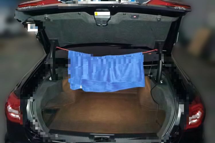 Used Hongqi H7 2019 2.0T Flagship Edition Trunk