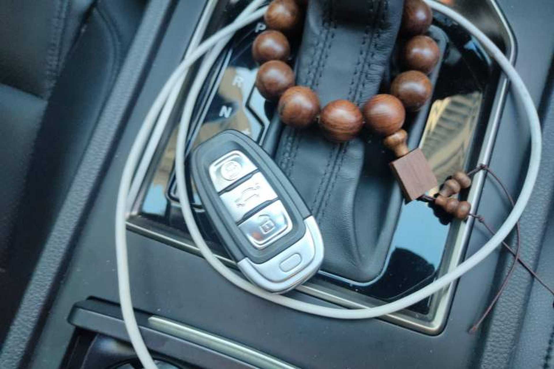 Used Hongqi H7 2019 1.8T Comfort Edition Vehicle Key