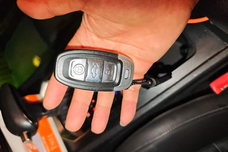 Used Hongqi H7 2019 2.0T Flagship Edition Vehicle Key