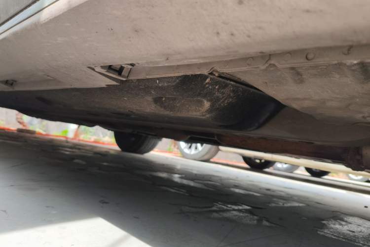 Used Hongqi H7 2019 2.0T Flagship Edition Chassis Front Right