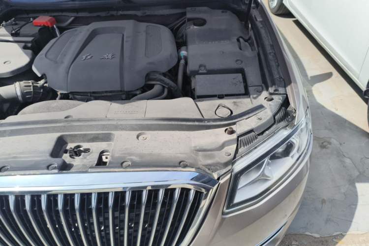 Used Hongqi H7 2019 2.0T Flagship Edition Engine Bay Left