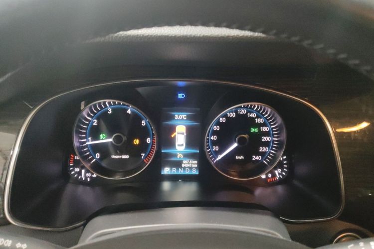 Used Hongqi H7 2019 2.0T Flagship Edition Instrument Cluster