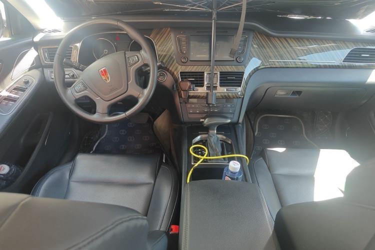 Used Hongqi H7 2021 1.8T Executive Edition Center Console