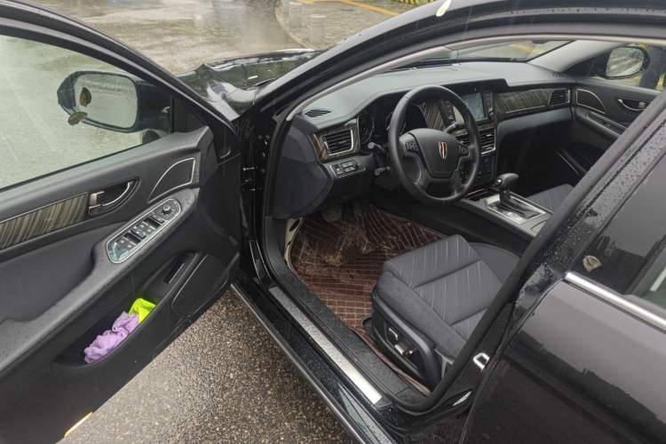 Used Hongqi H7 2021 1.8T Executive Edition Driver Seat