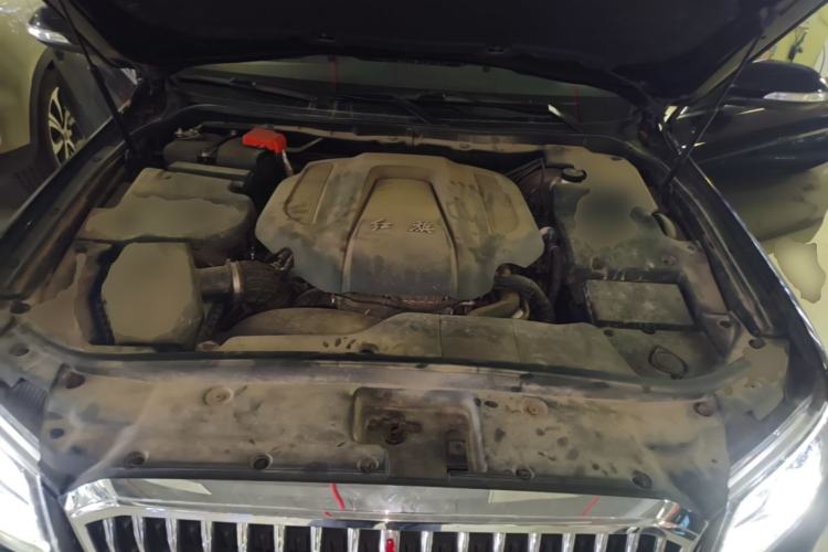 Used Hongqi H7 2021 2.0T Elite Edition Engine Bay