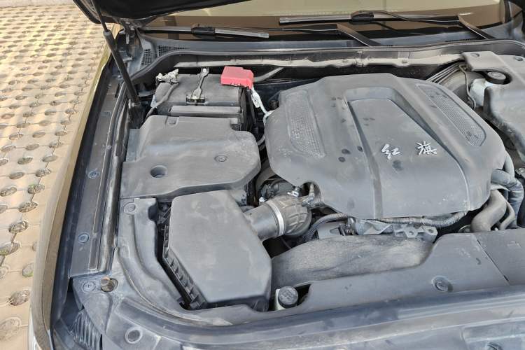 Used Hongqi H7 2021 1.8T Comfort Edition Engine Bay Right