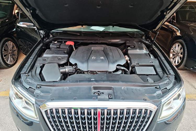 Used Hongqi H7 2021 2.0T Flagship Edition Engine Bay