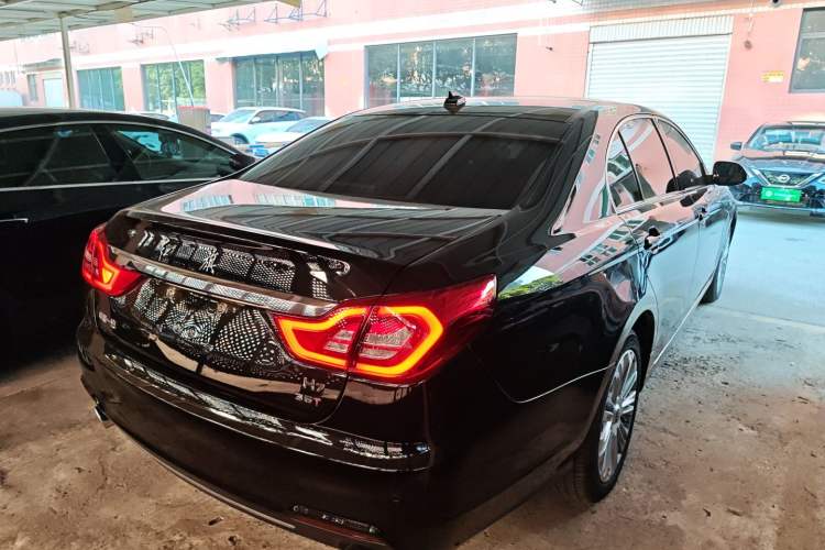 Used Hongqi H7 2021 2.0T Flagship Edition Exterior 5