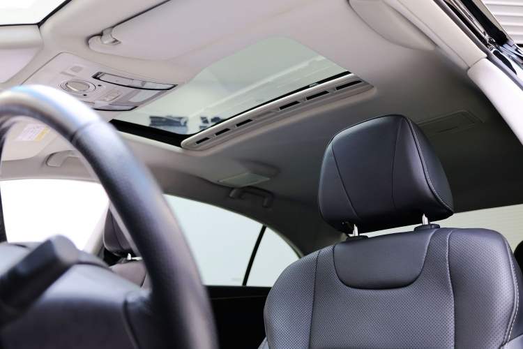 Used Hongqi H7 2021 2.0T Flagship Edition Headliner