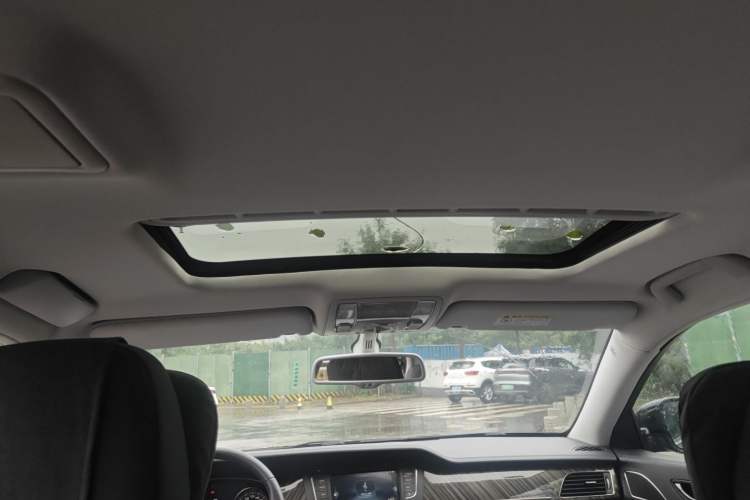 Used Hongqi H7 2021 1.8T Executive Edition Headliner