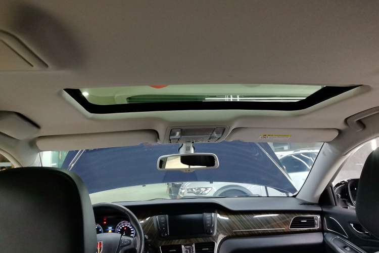 Used Hongqi H7 2021 1.8T Comfort Edition Headliner
