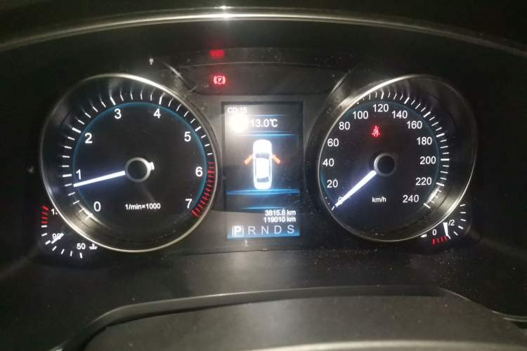 Used Hongqi H7 2021 1.8T Executive Edition Instrument Cluster