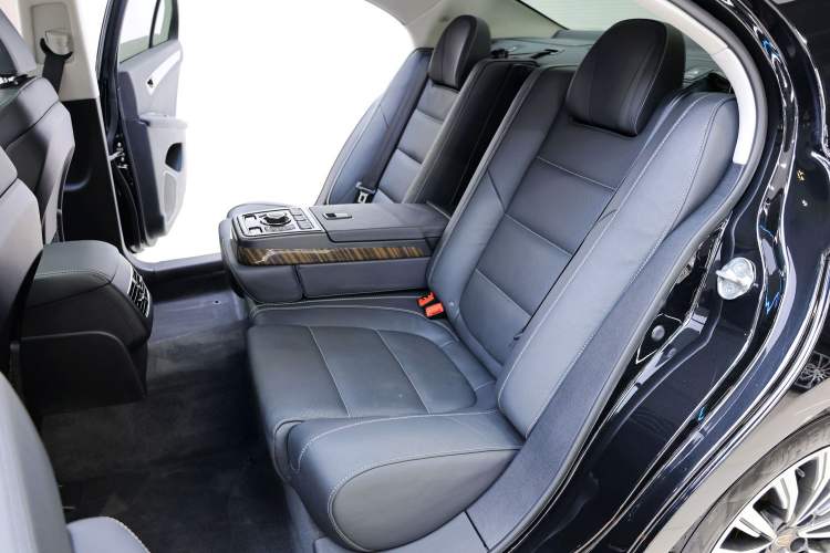 Used Hongqi H7 2021 2.0T Flagship Edition Interior 10