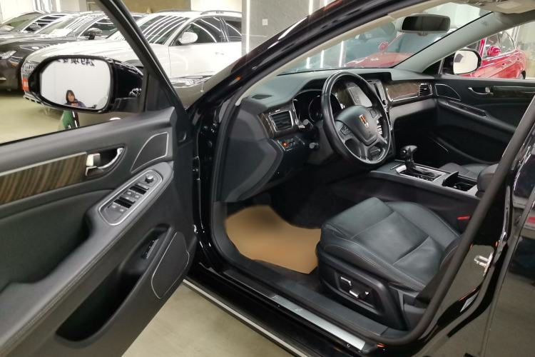 Used Hongqi H7 2021 1.8T Comfort Edition Interior 2