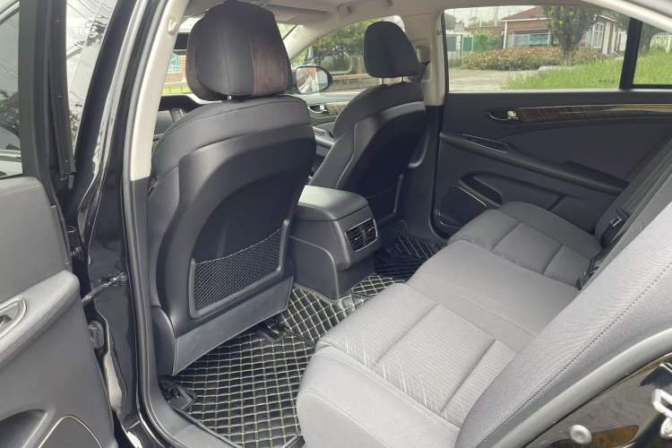 Used Hongqi H7 2021 1.8T Comfort Edition Interior 5