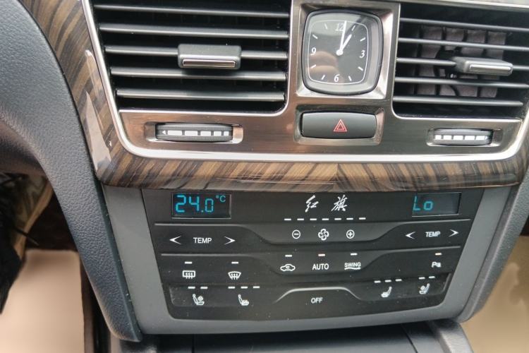 Used Hongqi H7 2021 2.0T Elite Edition Interior 6