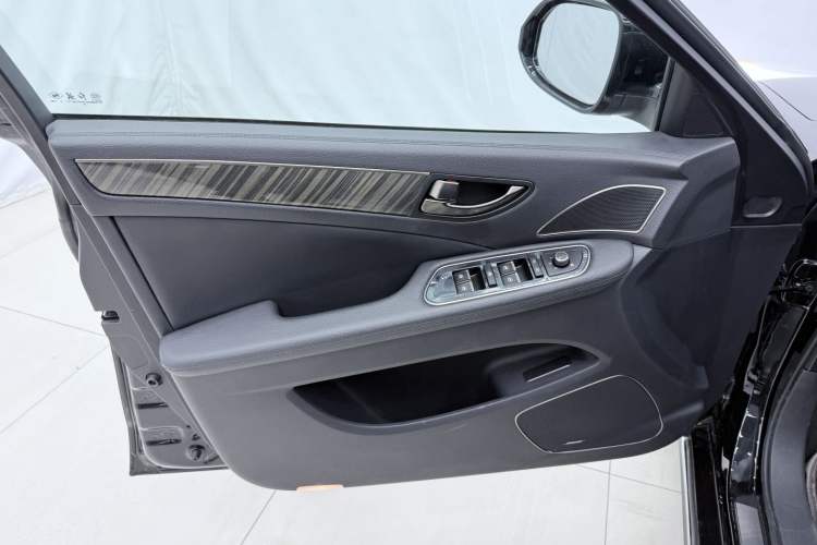 Used Hongqi H7 2021 1.8T Executive Edition Interior 9