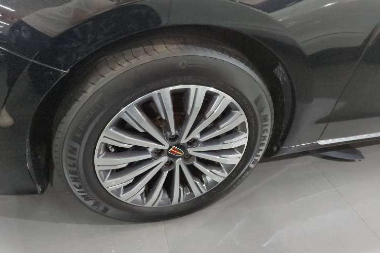 Used Hongqi H7 2021 2.0T Elite Edition Left Front Wheel Hub