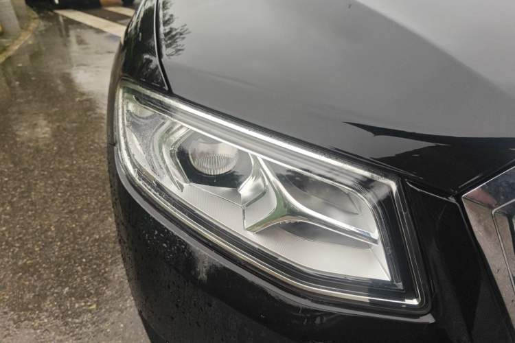 Used Hongqi H7 2021 1.8T Executive Edition Right Front Headlight
