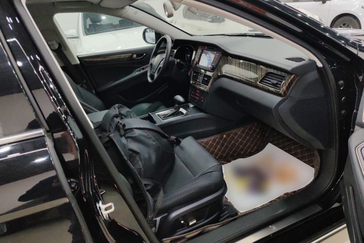 Used Hongqi H7 2021 1.8T Executive Edition Right Front Seat