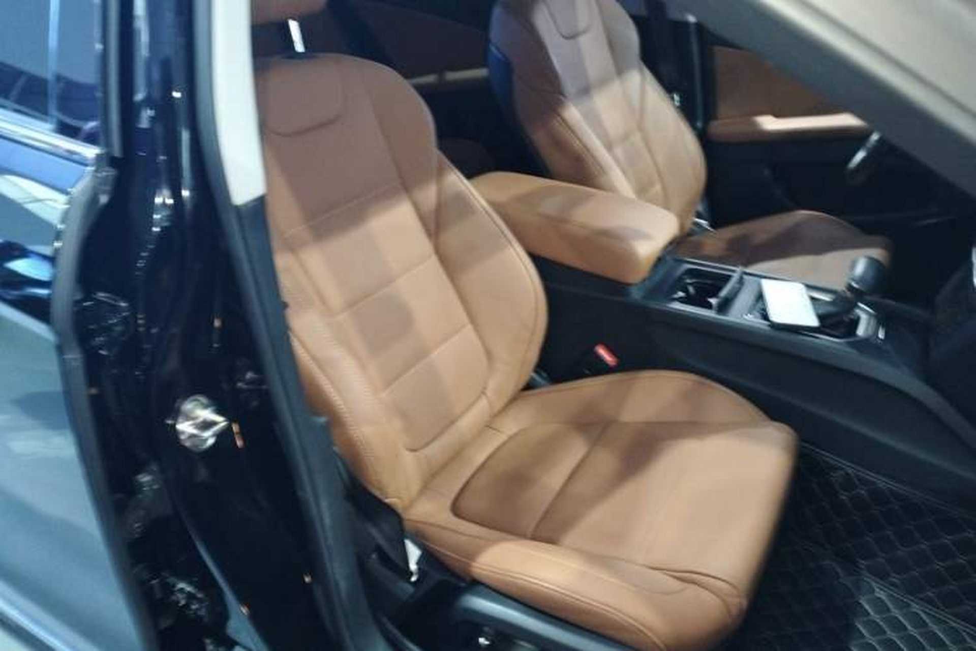 Used Hongqi H7 2021 2.0T Elite Edition Right Front Seat