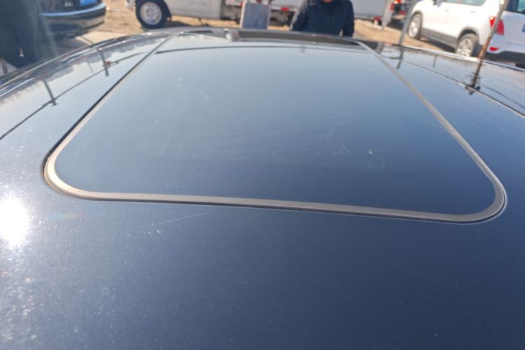 Used Hongqi H7 2021 1.8T Executive Edition Roof