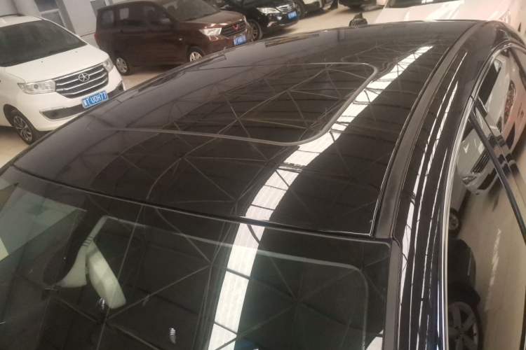Used Hongqi H7 2021 1.8T Executive Edition Roof