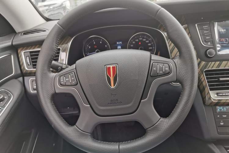 Used Hongqi H7 2021 1.8T Executive Edition Steering Wheel