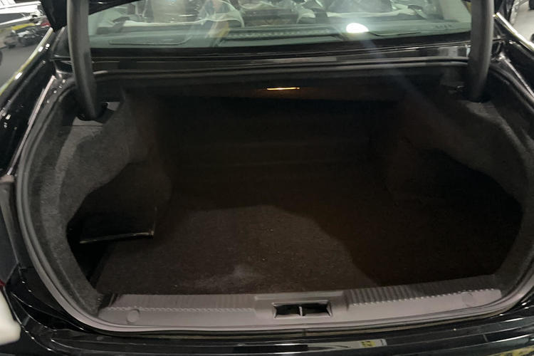 Used Hongqi H7 2021 1.8T Executive Edition Trunk