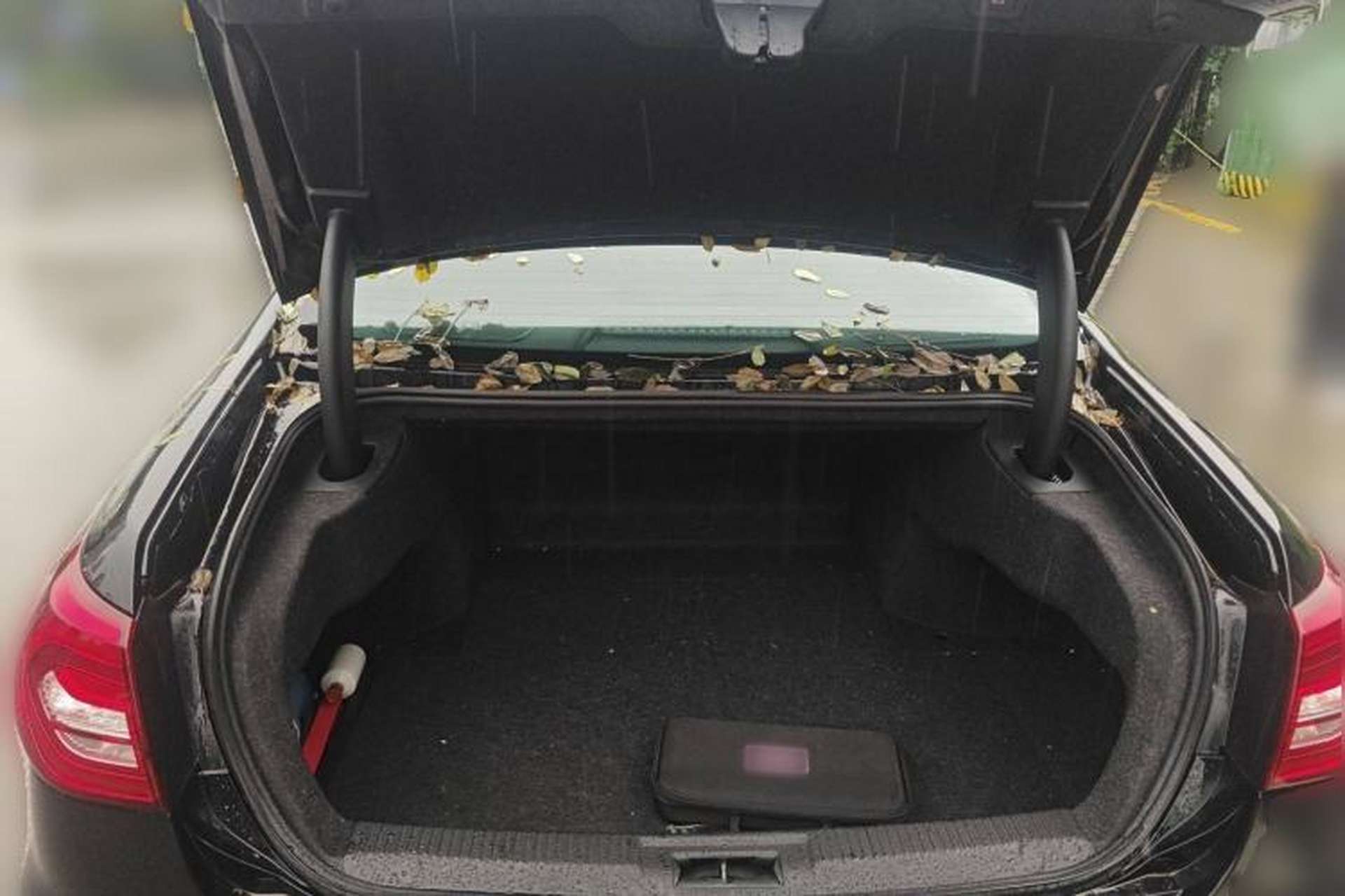 Used Hongqi H7 2021 1.8T Executive Edition Trunk