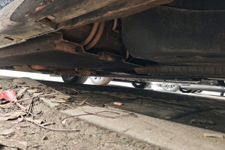 Used Hongqi H9 2020 3.0T Smart Connect Flagship Edition Chassis Rear Left