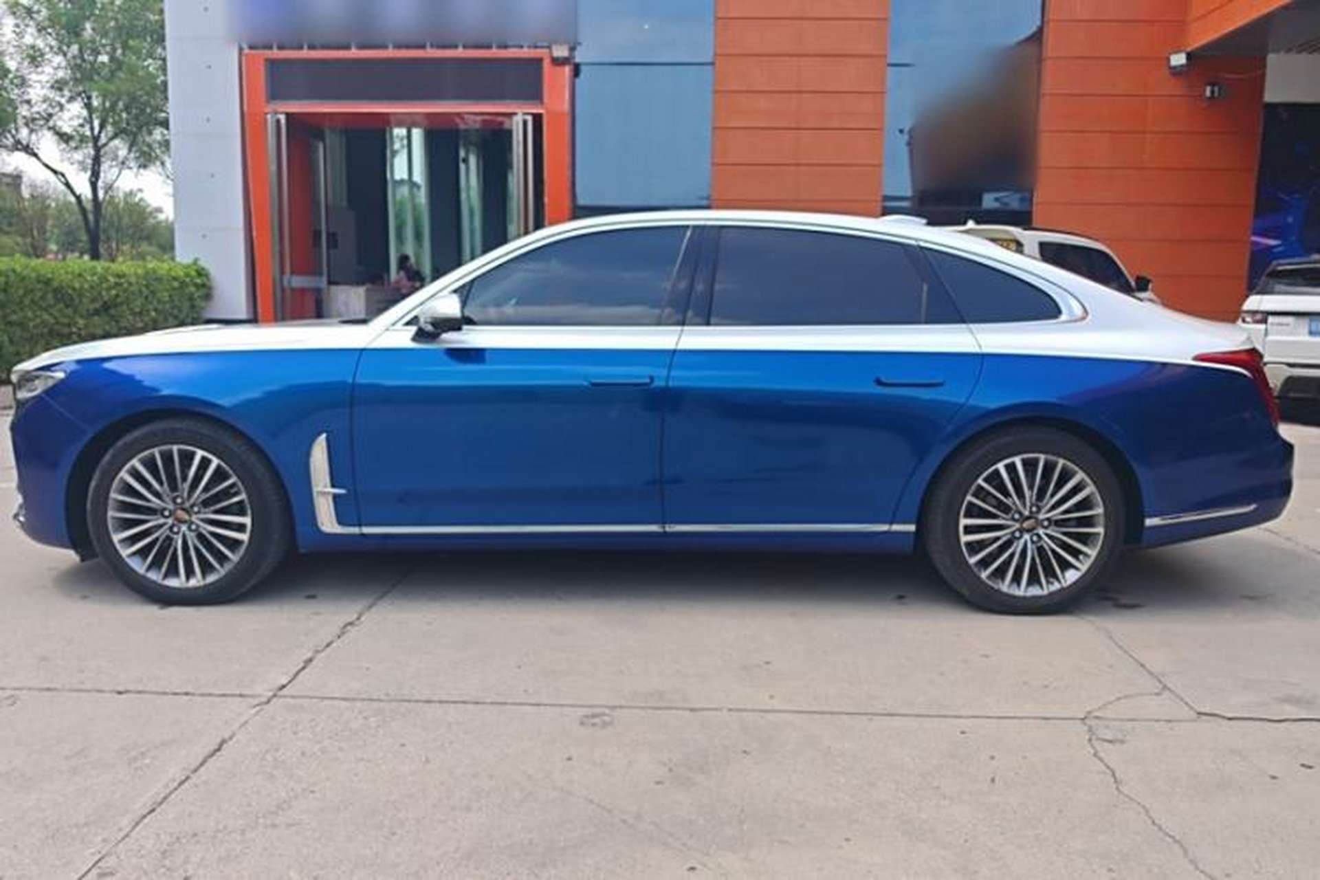 Used Hongqi H9 2020 2.0T Smart Connect Flagship Edition Exterior 3