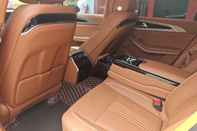 Used Hongqi H9 2020 2.0T Smart Connect Flagship Edition Interior 2