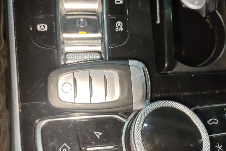 Used Hongqi H9 2020 2.0T Smart Connect Flagship Edition Interior 1
