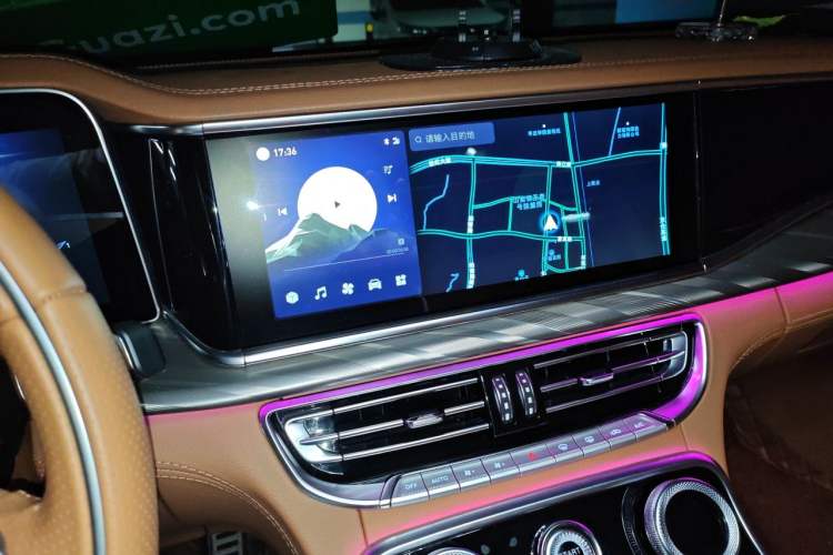 Used Hongqi H9 2020 2.0T Smart Connect Flagship Edition Audio And AC Panel